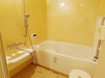 大山崎町のマンションリフォーム。リフォーム後の浴室です。LIXILｼｽﾃﾑﾊﾞｽ　リノビオＶ。