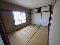 長岡京市の中古マンションリノベーション。リフォーム前の和室。